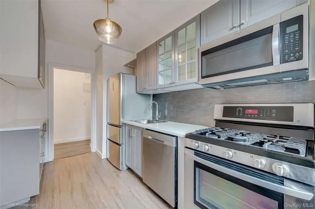 48-26 44th Street Woodside NY 11377