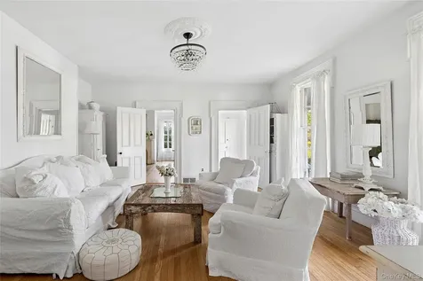 45 Shore Road Setauket NY 11733