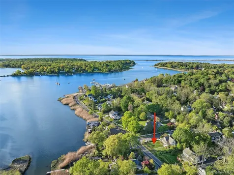 45 Shore Road Setauket NY 11733