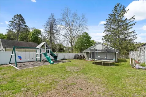 23 Adams Rush Road Cortlandt Manor NY 10567