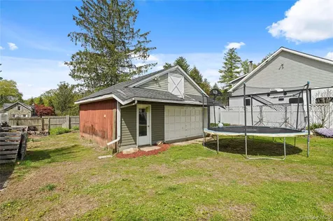 23 Adams Rush Road Cortlandt Manor NY 10567