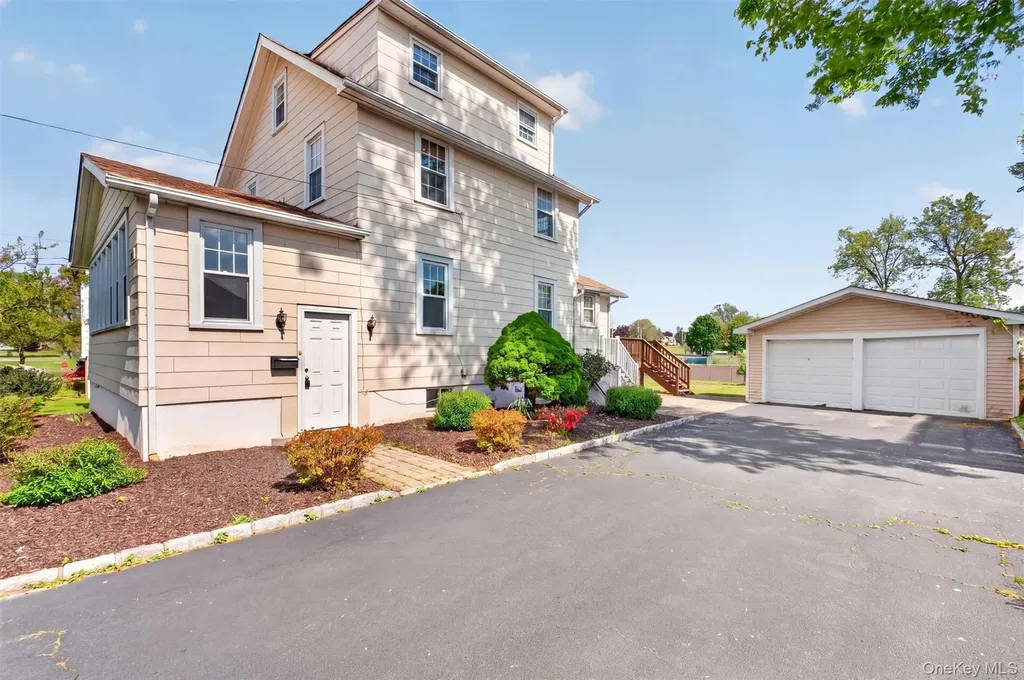 175 Seward Street Buchanan NY 10511