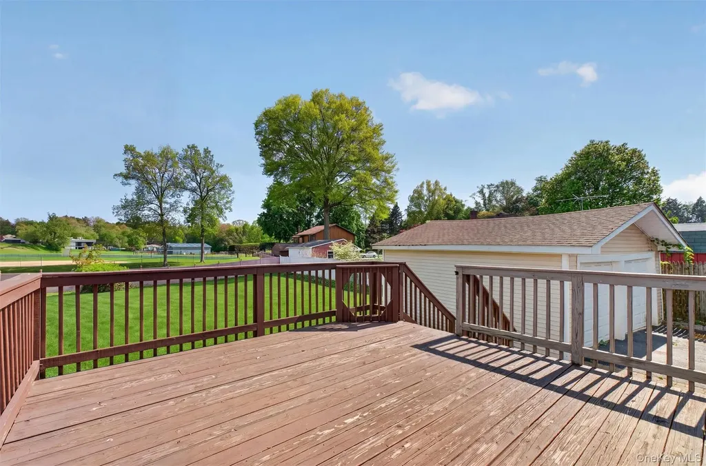 175 Seward Street Buchanan NY 10511