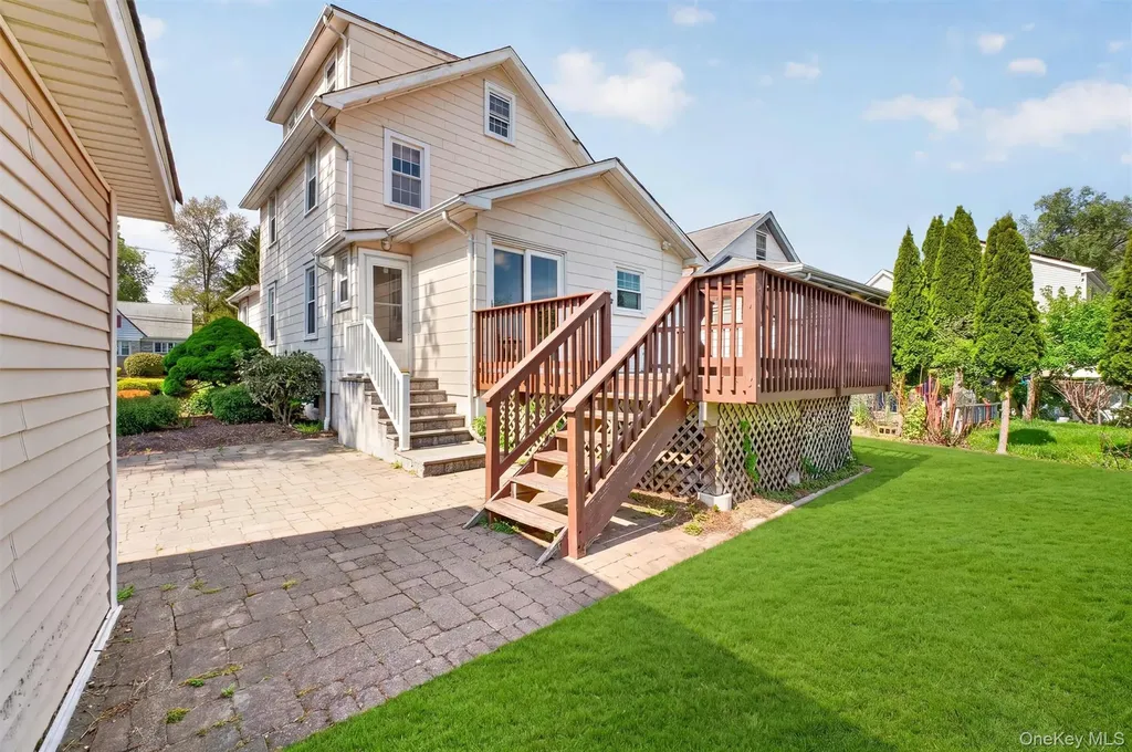 175 Seward Street Buchanan NY 10511
