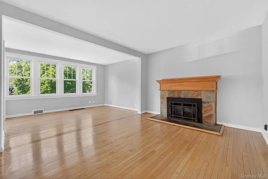 175 Seward Street Buchanan NY 10511