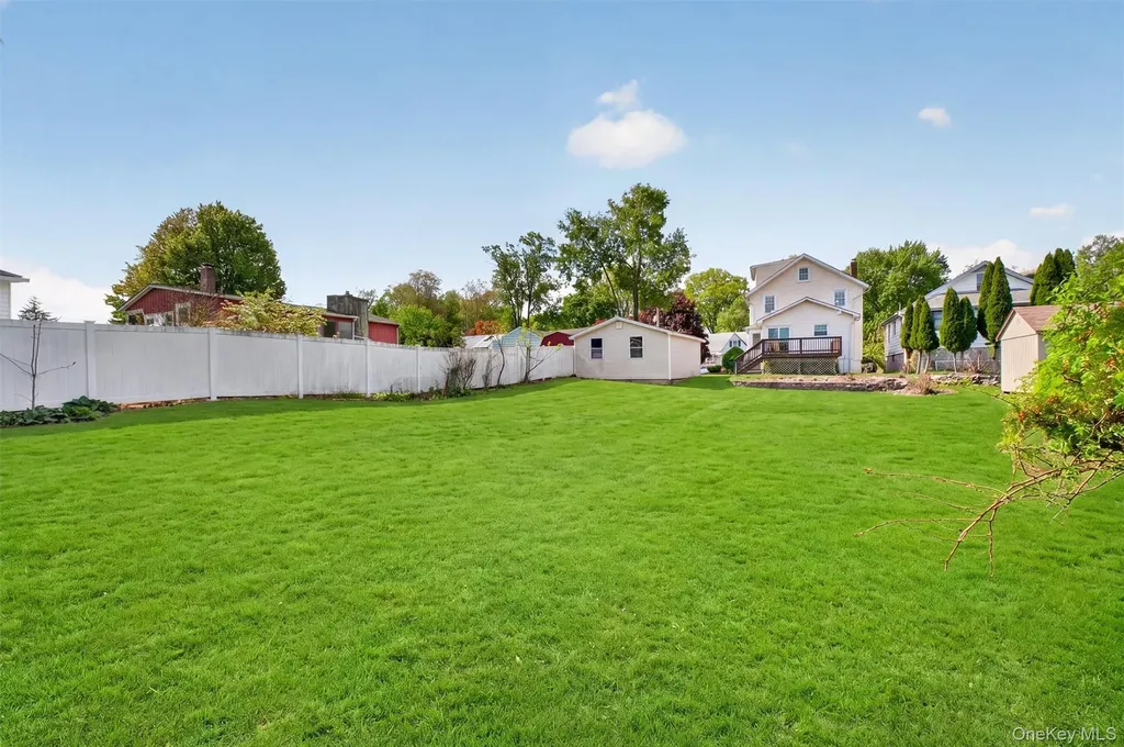 175 Seward Street Buchanan NY 10511