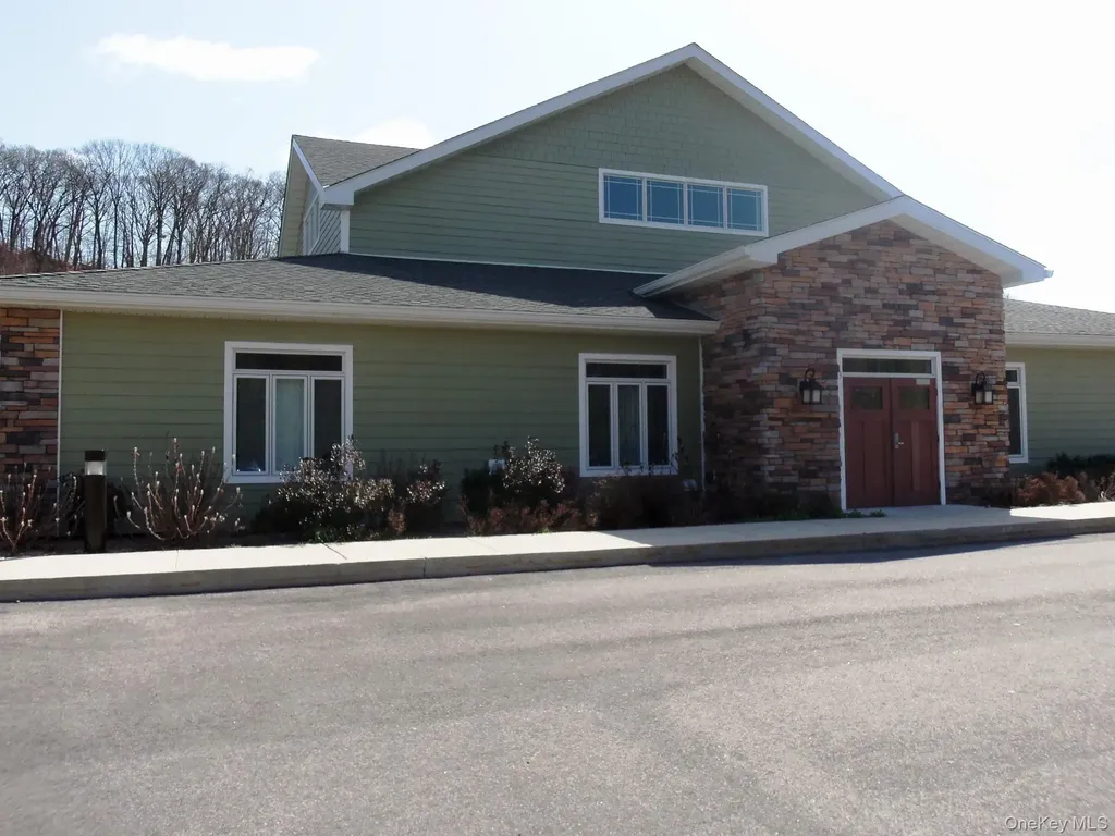 175 Seward Street Buchanan NY 10511