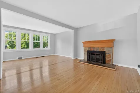 175 Seward Street Buchanan NY 10511