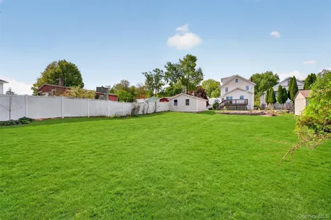 175 Seward Street Buchanan NY 10511