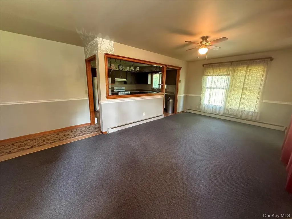 1506 State Route 32 Wallkill NY 12589
