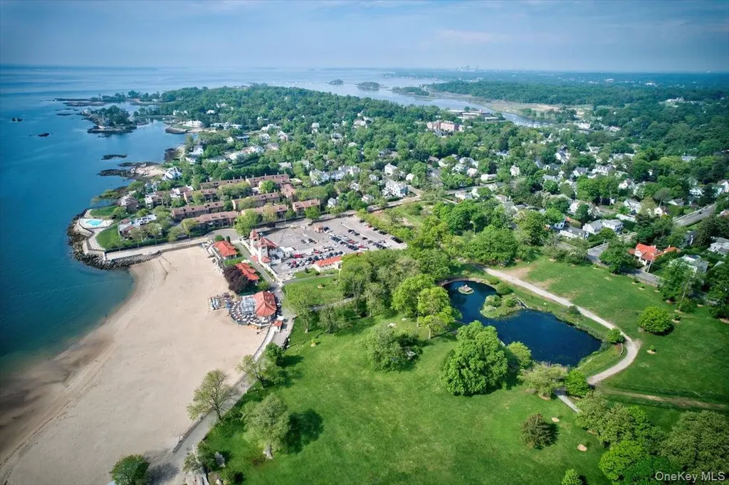 616 Forest Avenue Rye NY 10580