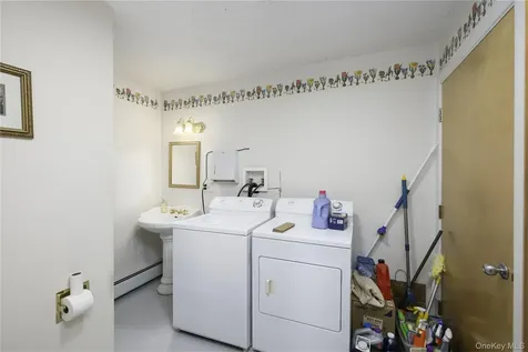 1283 Hopewell Avenue Fishkill NY 12524