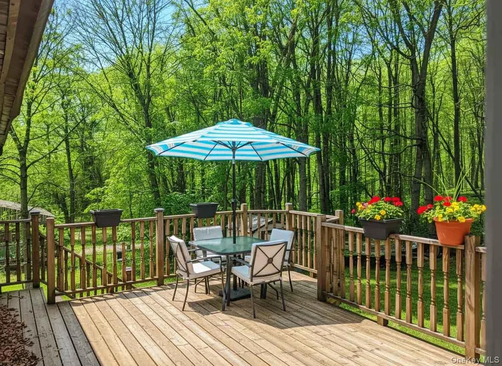 9 Merriewold Lane S Monroe NY 10950