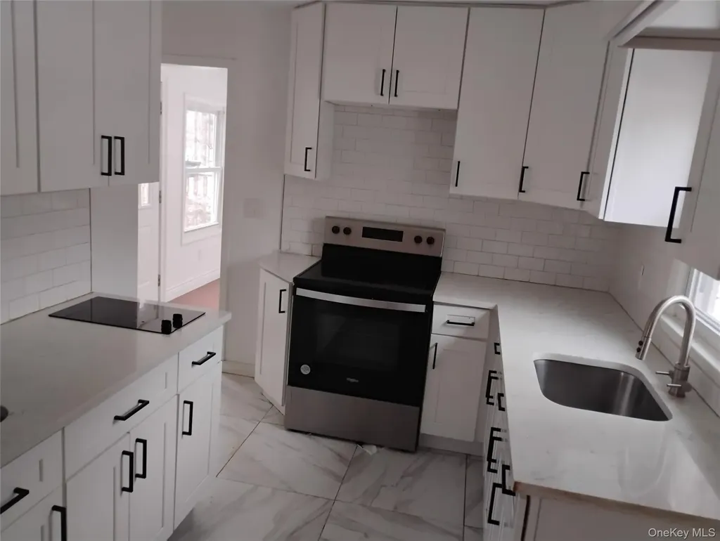 9 Merriewold Lane S Monroe NY 10950