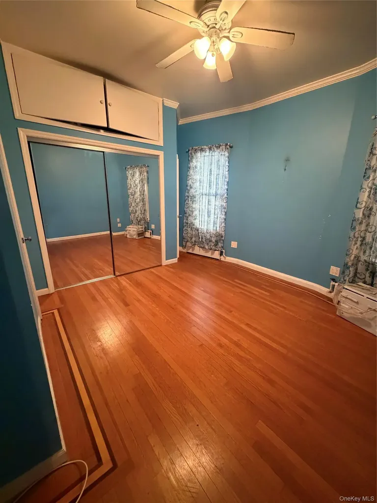 1871 Matthews Avenue Bronx NY 10462