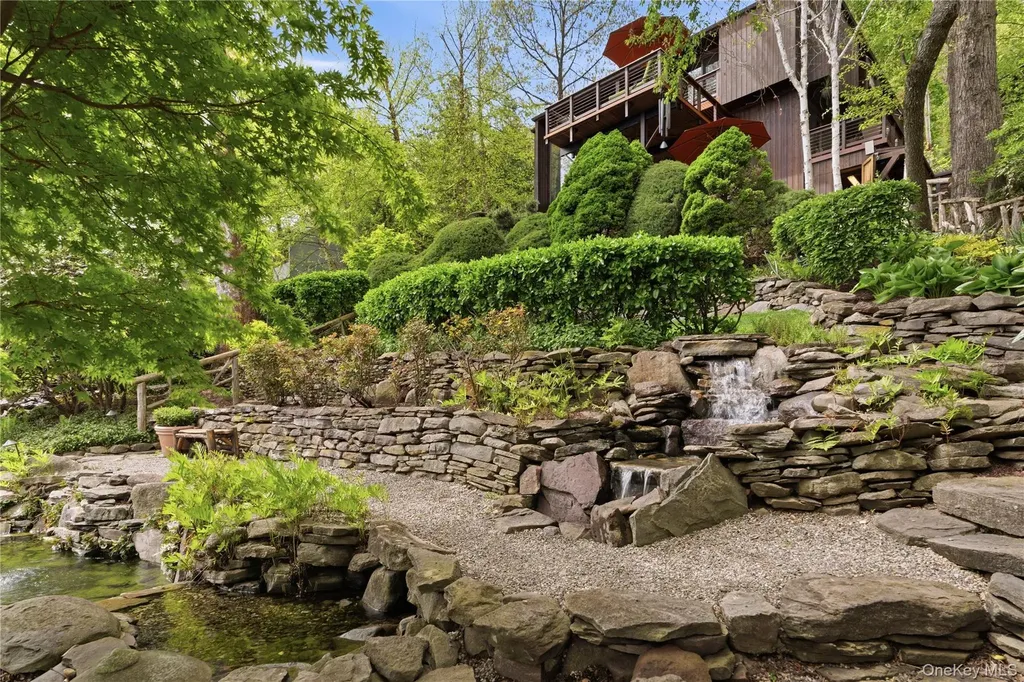 893 Route 9w S Nyack NY 10960