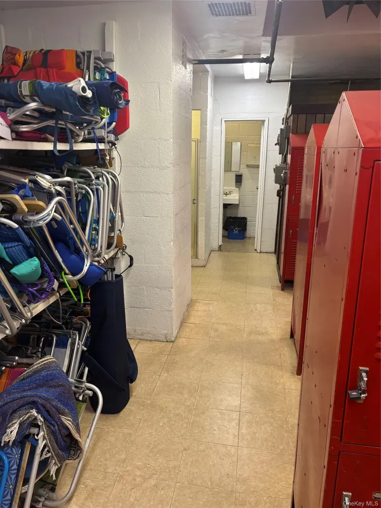 370 W Broadway Long Beach NY 11561