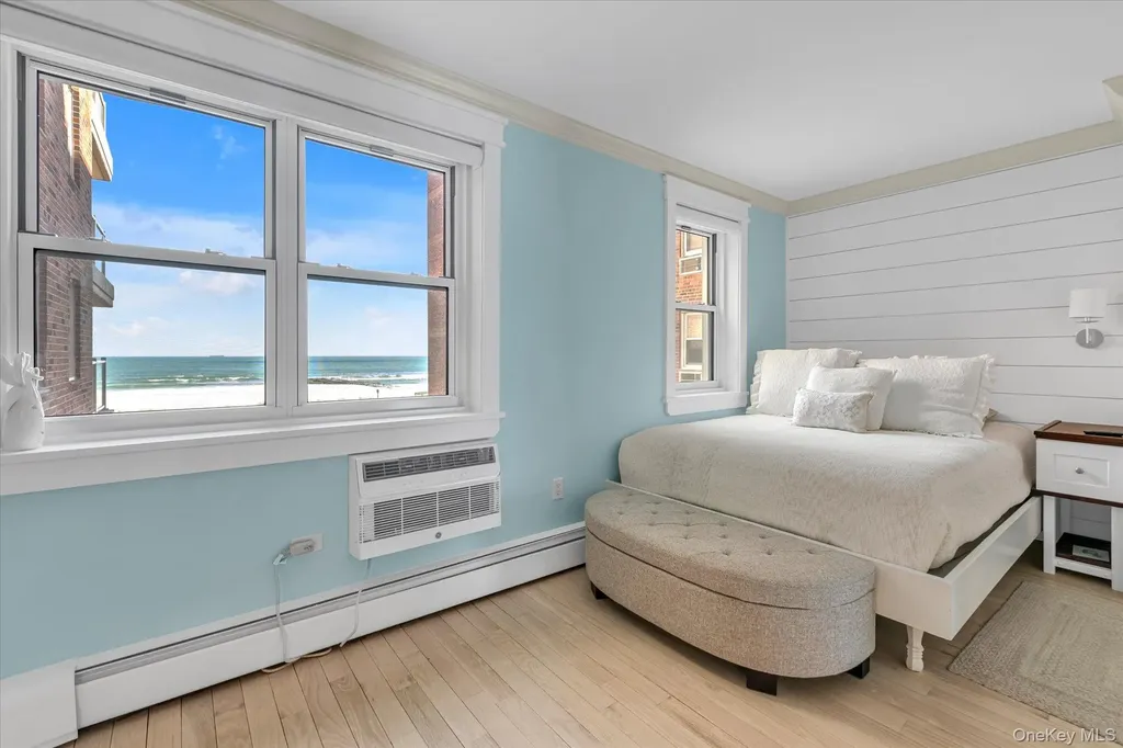 370 W Broadway Long Beach NY 11561