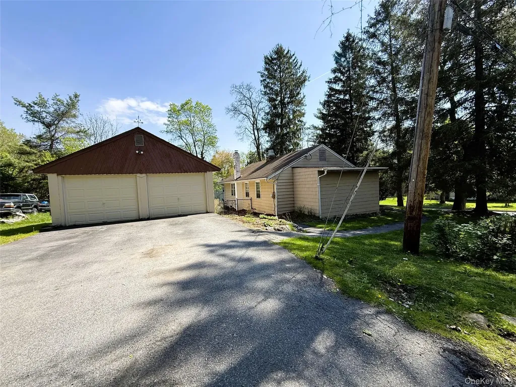 22 Archer Drive Monroe NY 10950