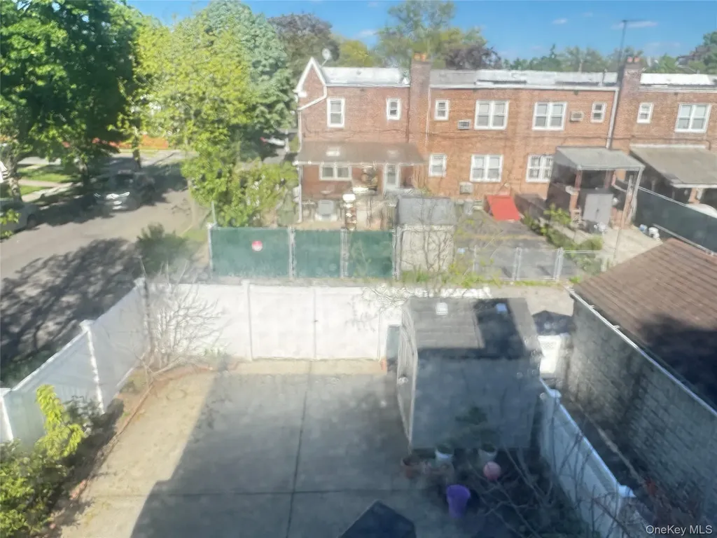 7501 167th Street Fresh Meadows NY 11366