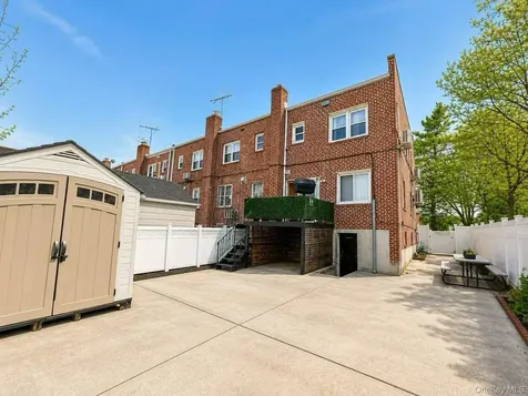 7501 167TH Street Fresh Meadows NY 11366