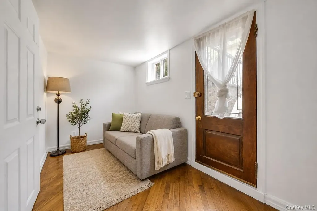1859 W 4th Street Brooklyn NY 11223