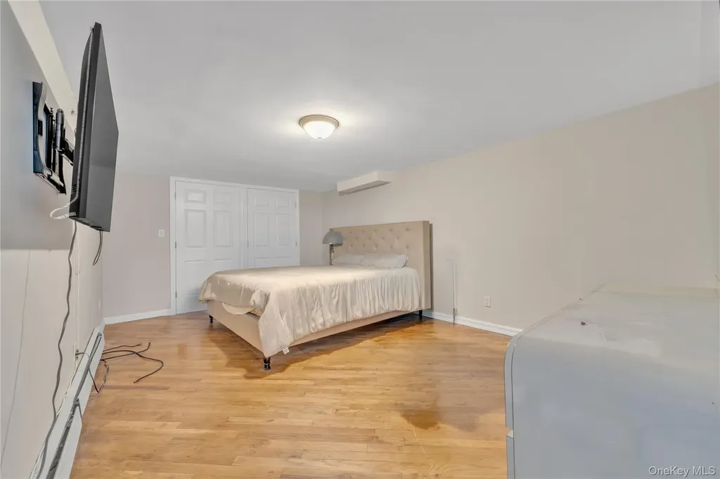 1859 W 4th Street Brooklyn NY 11223