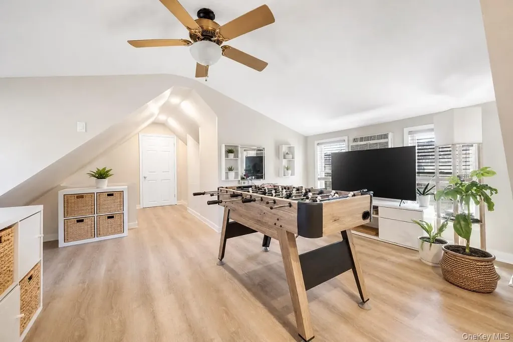 1859 W 4th Street Brooklyn NY 11223