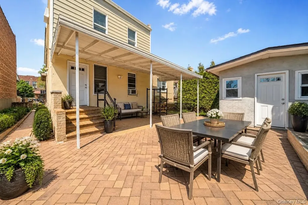 1859 W 4th Street Brooklyn NY 11223