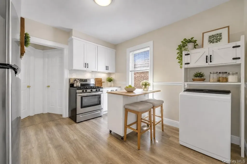 1859 W 4th Street Brooklyn NY 11223
