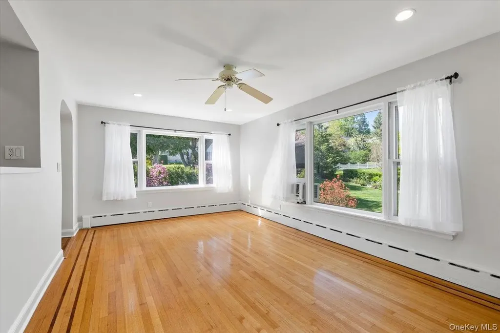 35 Gordon Place Scarsdale NY 10583