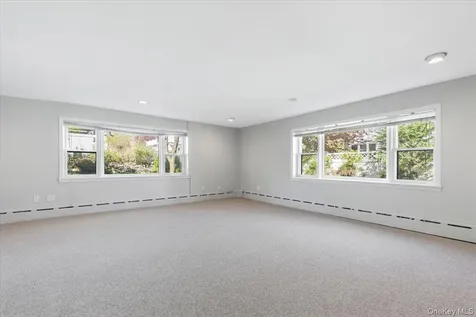 35 Gordon Place Scarsdale NY 10583