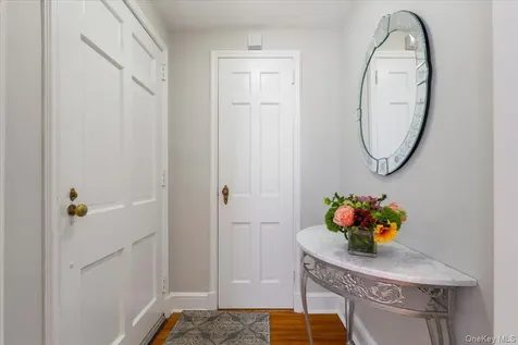 35 Gordon Place Scarsdale NY 10583