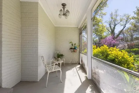 35 Gordon Place Scarsdale NY 10583