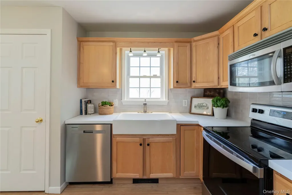 3 Rose Drive Kerhonkson NY 12446