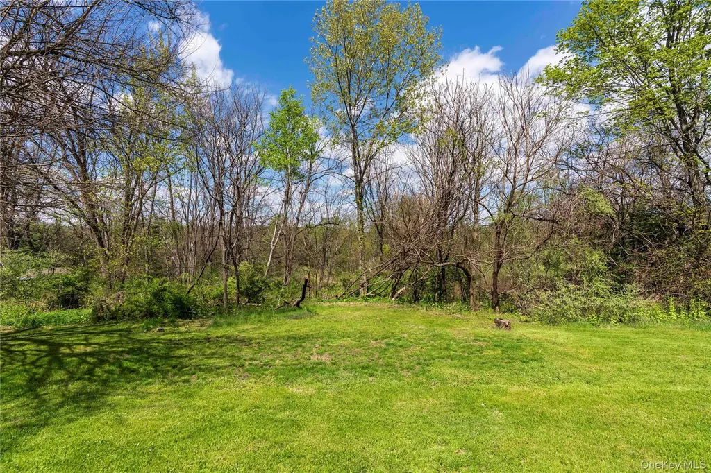 3 Rose Drive Kerhonkson NY 12446