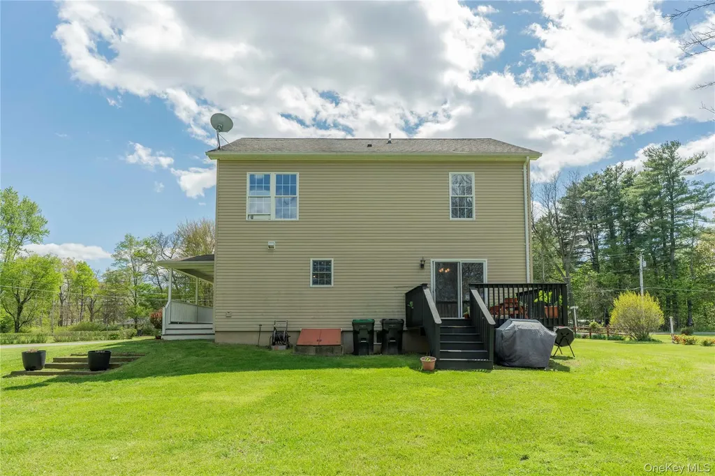 3 Rose Drive Kerhonkson NY 12446