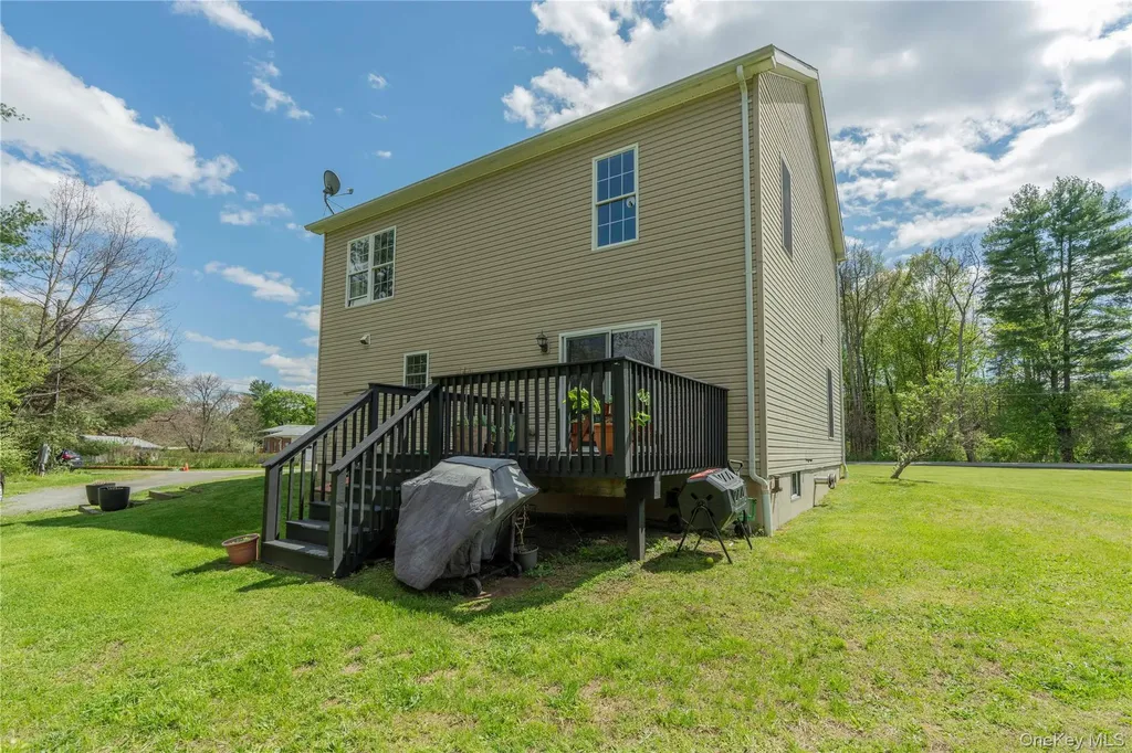 3 Rose Drive Kerhonkson NY 12446