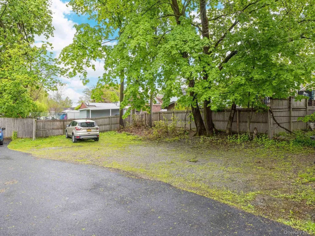 2 Poplar Street Poughkeepsie NY 12601