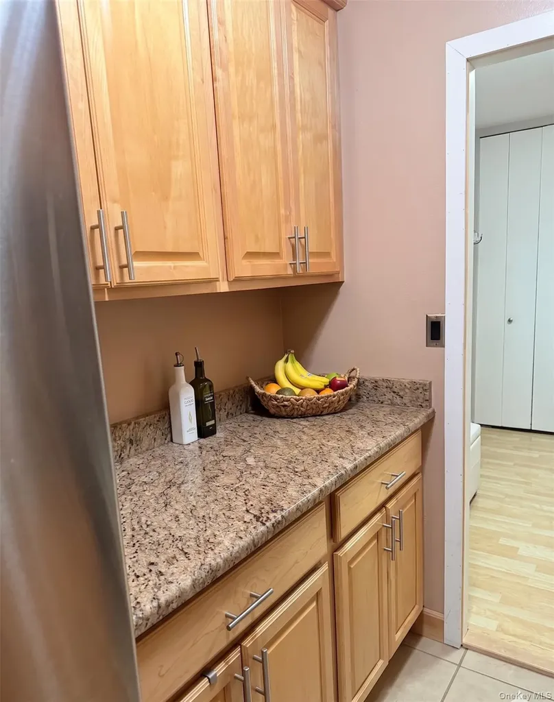 100 E Hartsdale Avenue E Hartsdale NY 10530