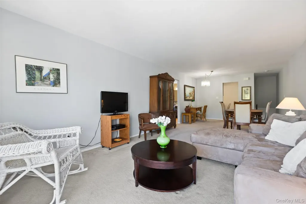 1840 Crompond Peekskill NY 10566