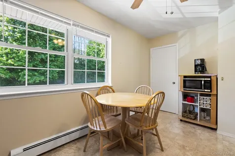 1840 Crompond Peekskill NY 10566