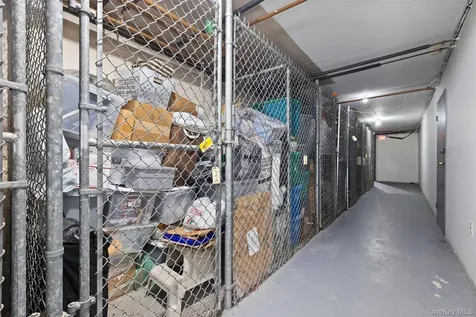 1840 Crompond Peekskill NY 10566