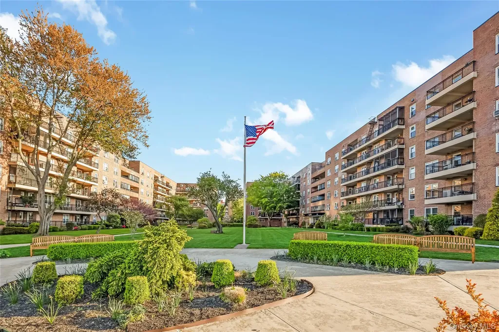 162-41 Powells Cove Boulevard Whitestone NY 11357