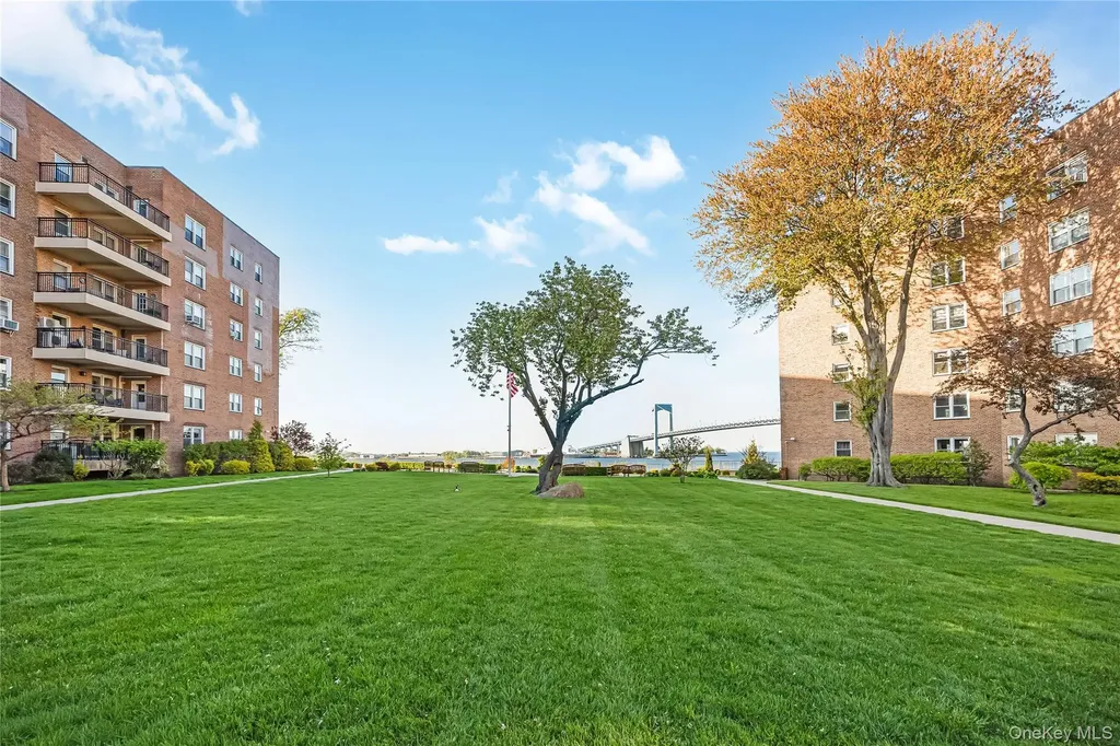162-41 Powells Cove Boulevard Whitestone NY 11357