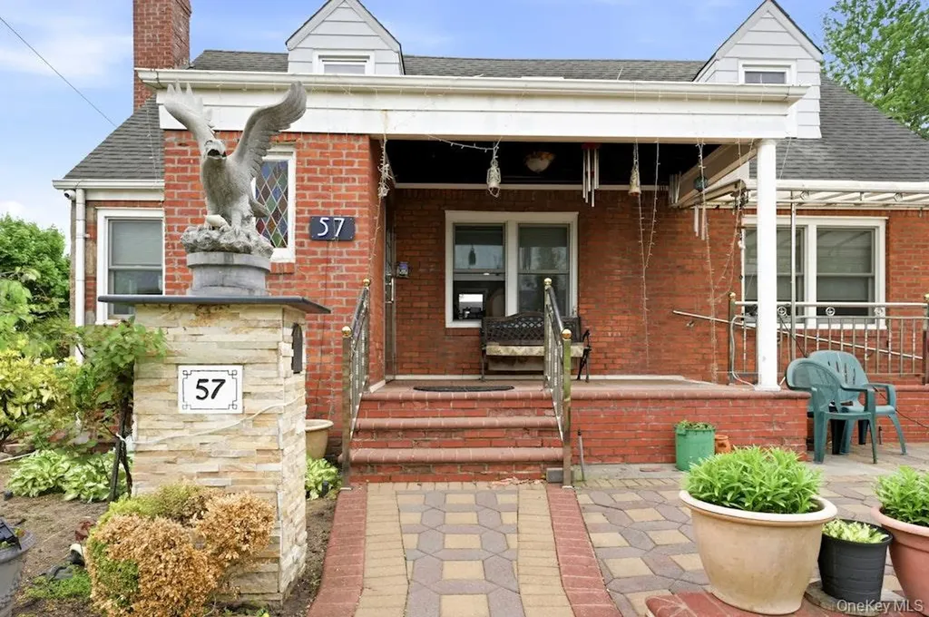 57 Bradford Road Valley Stream NY 11580
