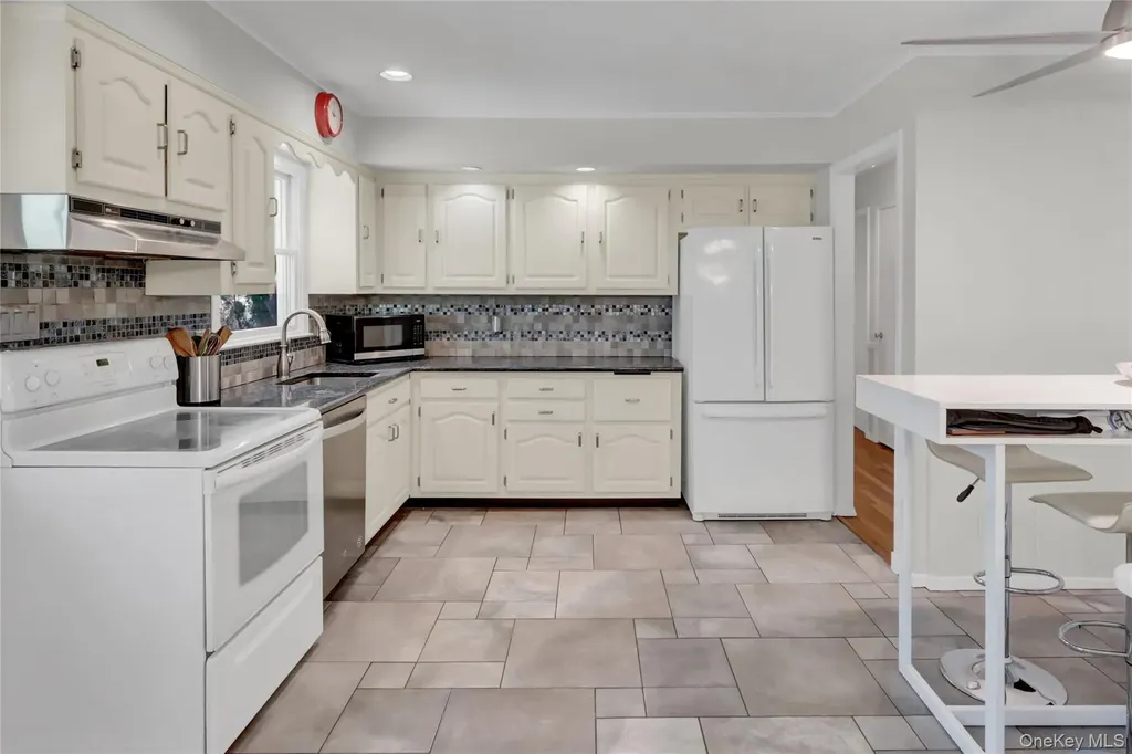 14 Archer Drive Stony Brook NY 11790