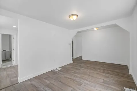 637 Violet Avenue Hyde Park NY 12538