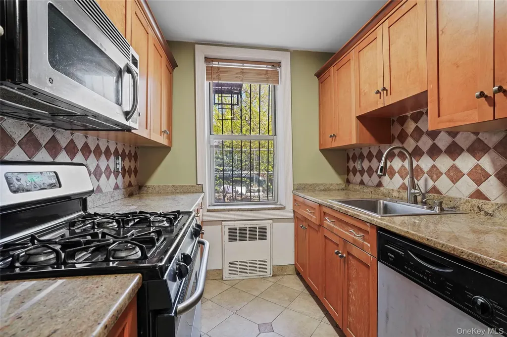 63-11 Queens Boulevard Woodside NY 11377