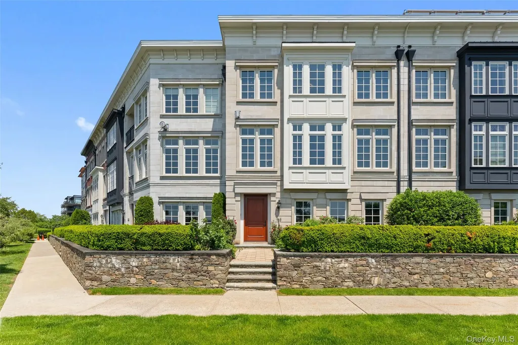 163 W Main Street Tarrytown NY 10591